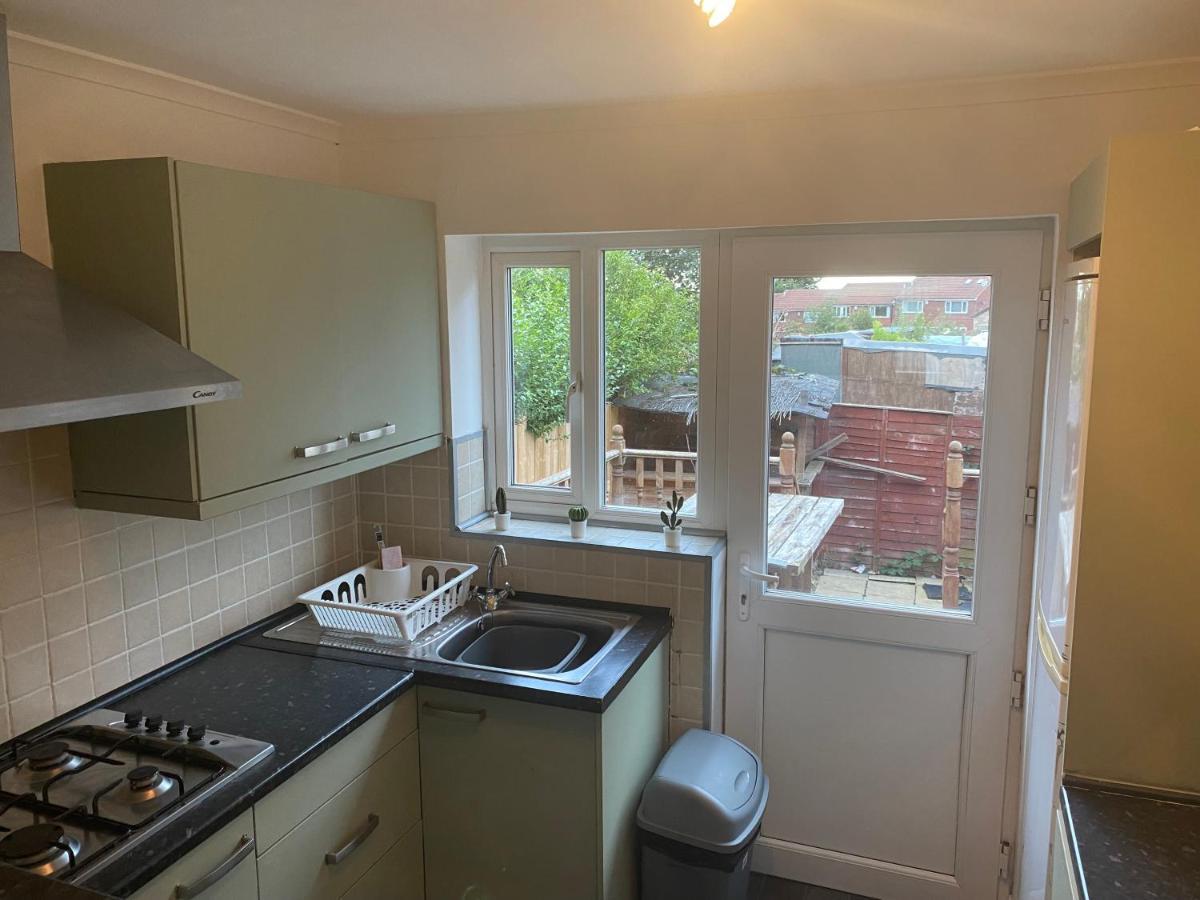 Montrose - Perfect Contractor Stay, Own Driveway, 3 Bedrooms Gateshead Exterior foto